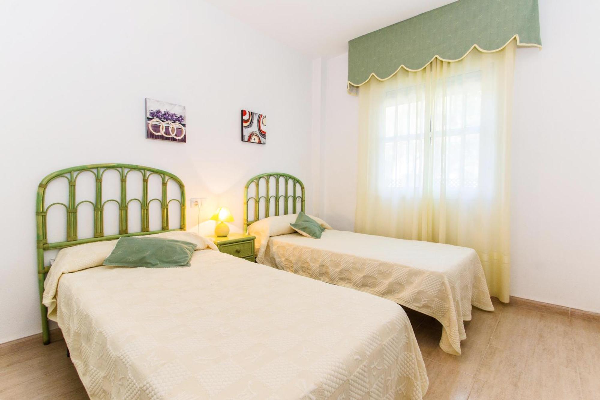 Apartamentos Rotonda Conil De La Frontera Room photo